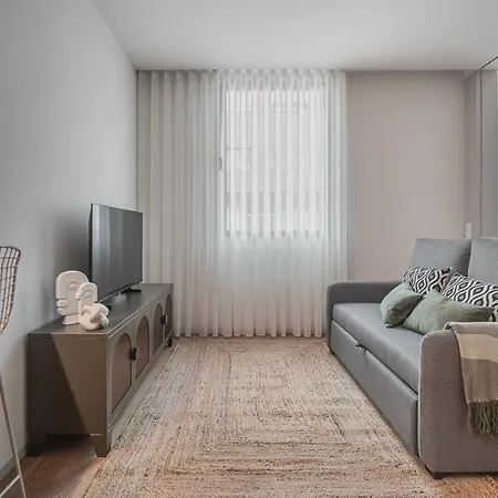 Stone Premium Constituicao I Apartman *